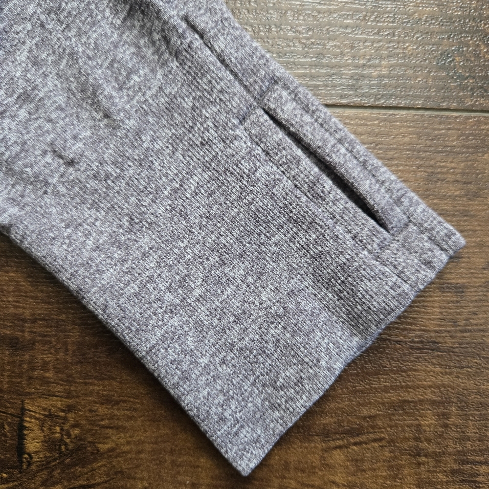 Oiselle Flyte Seamless Long Sleeve Gray Running Top Size Medium - Picture 7 of 12